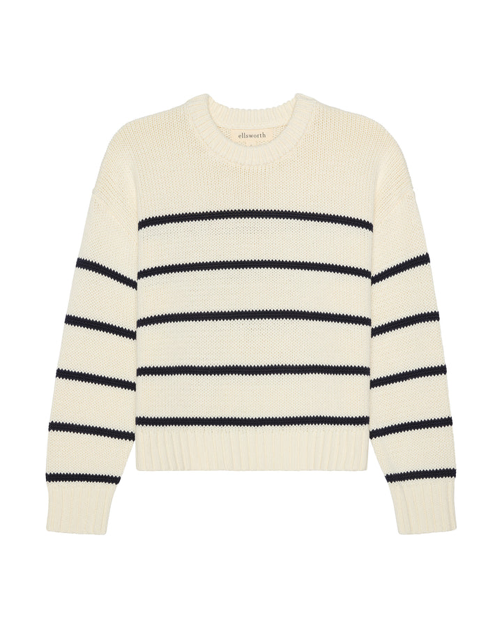 An ivory off-white knit women&